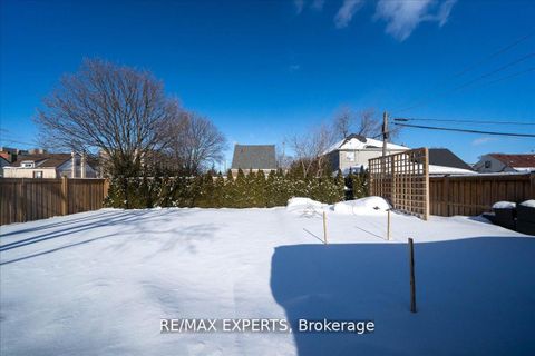 Photo 34 at 60 Anthony Road, CFB, Toronto