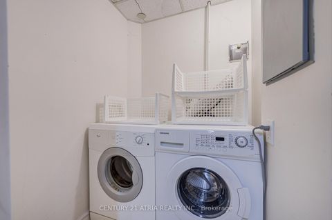 Photo 9 at 501 - 38 Elm Street, Bay Street Corridor, Toronto