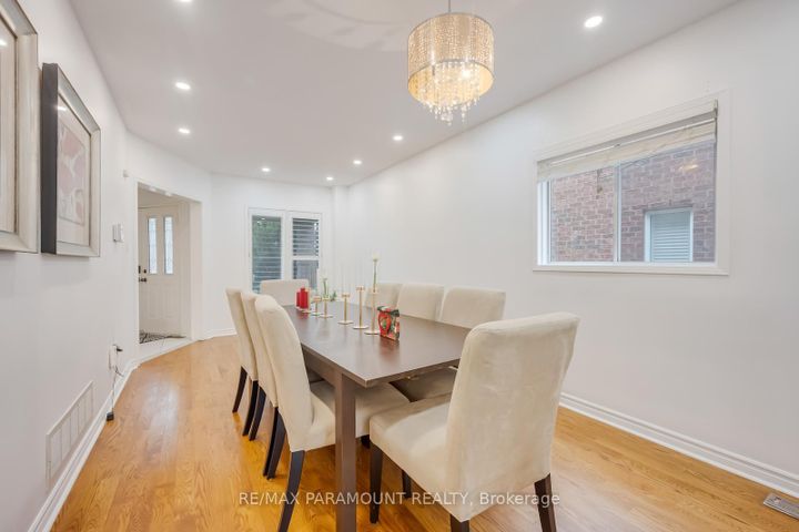 Photo 20 at 6371 Ormindale Way, East Credit, Mississauga