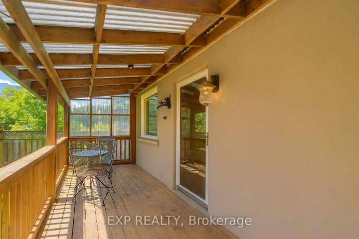 Photo 3 at 1331 St. James Avenue, Lakeview, Mississauga