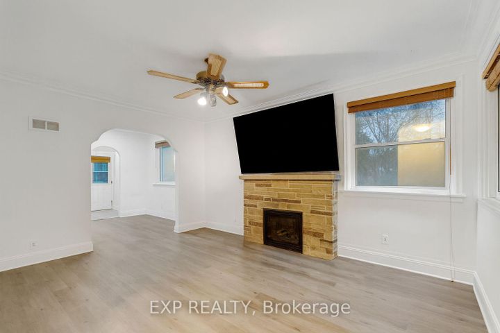 Photo 9 at 1331 St. James Avenue, Lakeview, Mississauga