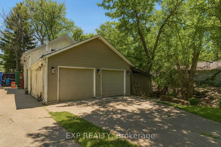 Photo 48 at 1331 St. James Avenue, Lakeview, Mississauga