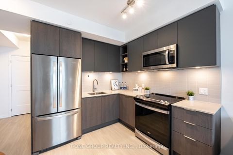 Photo 8 at 2206 - 25 Holly Street, Mount Pleasant East, Toronto