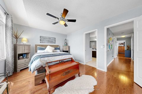 Photo 15 at 19 Waterlily Trail, Schomberg, King