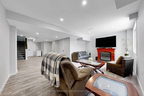 Photo 30 at 19 Waterlily Trail, Schomberg, King