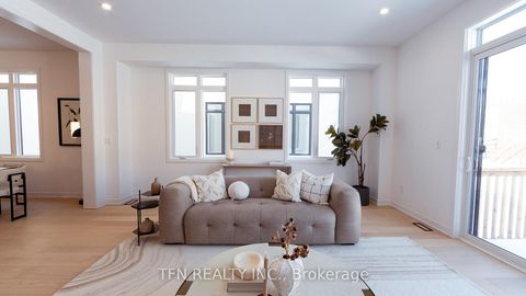 Photo 1 at 12 Imogene Court, Langstaff, Richmond Hill