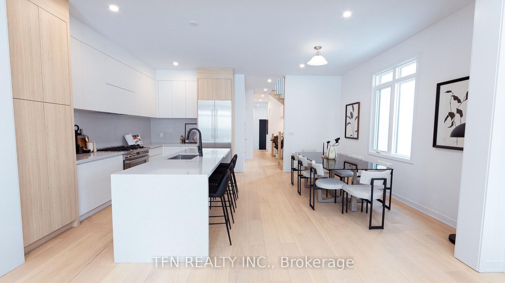 12 Imogene Court, Langstaff, Richmond Hill photo number 2