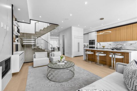 Photo 16 at 68 Lynnhaven Road, Lawrence, Toronto