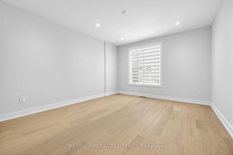 Photo 36 at 68 Lynnhaven Road, Lawrence, Toronto