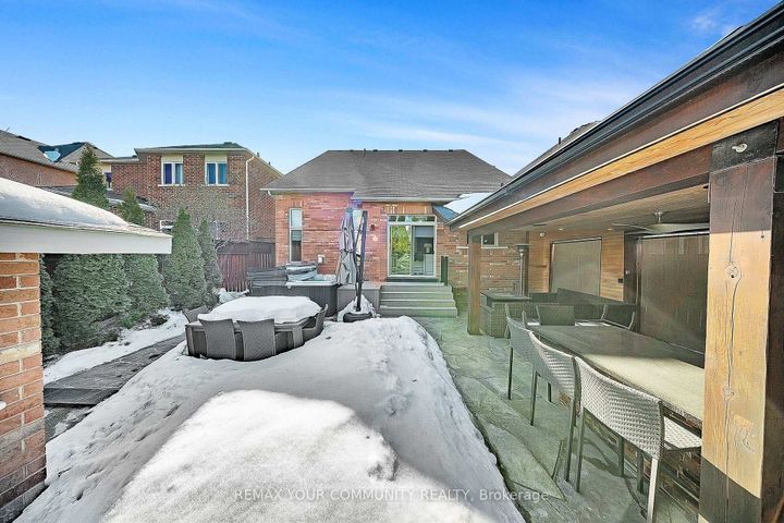 Photo 40 at 67 Trudeau Drive, Vellore Village, Vaughan