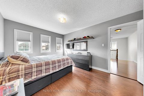 Photo 20 at 67 Trudeau Drive, Vellore Village, Vaughan