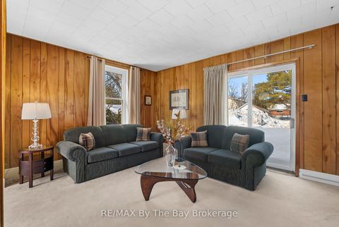 Photo 15 at 10 Wellington Street E, Creemore, Clearview