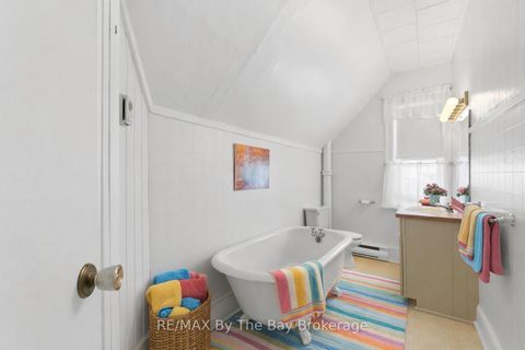 Photo 24 at 10 Wellington Street E, Creemore, Clearview