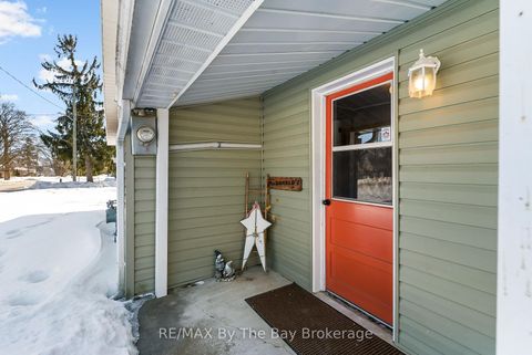 Photo 32 at 10 Wellington Street E, Creemore, Clearview