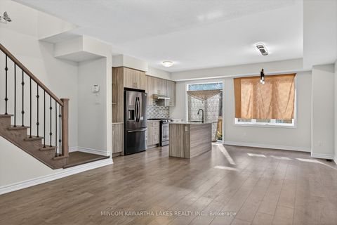 Photo 8 at 348 Okanagan Path, Donevan, Oshawa