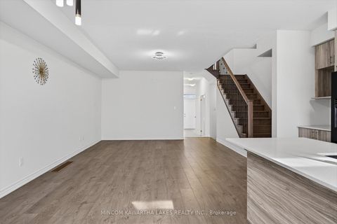 Photo 14 at 348 Okanagan Path, Donevan, Oshawa