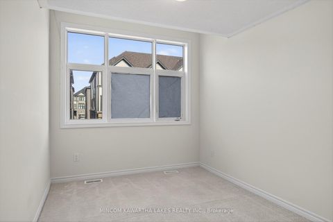 Photo 23 at 348 Okanagan Path, Donevan, Oshawa