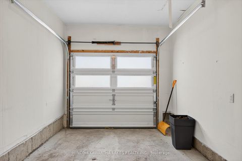 Photo 33 at 348 Okanagan Path, Donevan, Oshawa