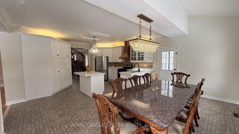 Photo 9 at 180 Kimber Crescent, East Woodbridge, Vaughan