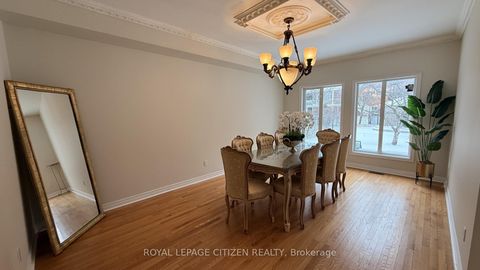 Photo 11 at 180 Kimber Crescent, East Woodbridge, Vaughan