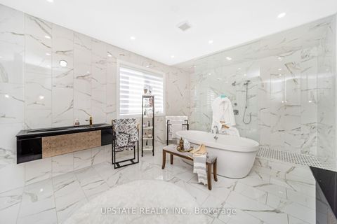 Photo 18 at 176 First Nations Trail, Kleinburg, Vaughan