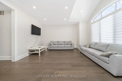 Photo 27 at 176 First Nations Trail, Kleinburg, Vaughan