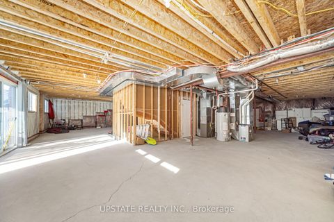 Photo 31 at 176 First Nations Trail, Kleinburg, Vaughan