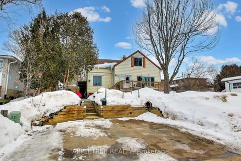 Photo 1 at 147 Berczy Street, Codrington, Barrie