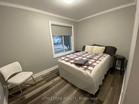 Photo 12 at 147 Berczy Street, Codrington, Barrie