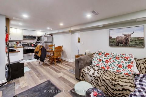 Photo 15 at 147 Berczy Street, Codrington, Barrie