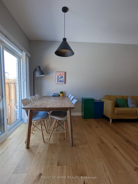 Photo 11 at 22 Westwood Avenue, Painswick South, Barrie