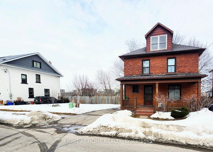 Photo 1 at 71 Nassau Street, Vanier, Oshawa