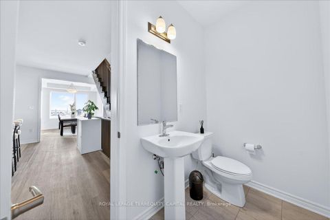 Photo 17 at 92 Pearen Lane, Rural Barrie Southwest, Barrie