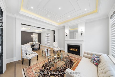 Photo 11 at 319 Betty Ann Drive, Willowdale West, Toronto