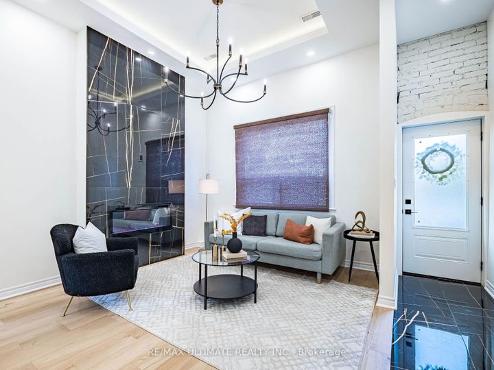 Photo 3 at 918 Ossington Avenue, Junction, Toronto