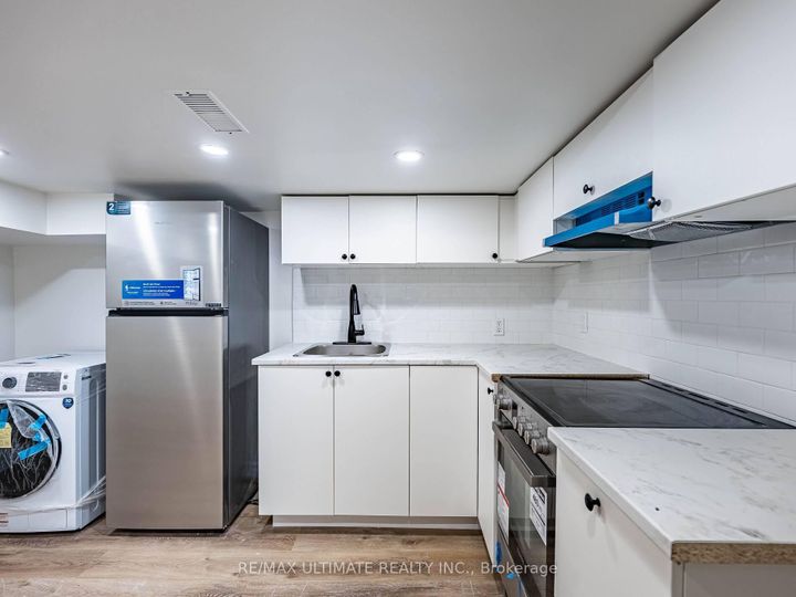 Photo 36 at 918 Ossington Avenue, Junction, Toronto