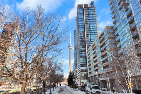 Photo 1 at 530 - 21 Iceboat Terrace, Waterfront Communities C1, Toronto