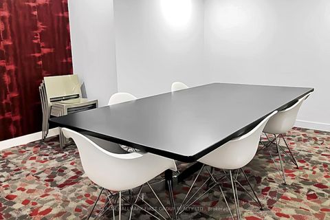 Photo 17 at 530 - 21 Iceboat Terrace, Waterfront Communities C1, Toronto