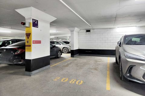 Photo 34 at 530 - 21 Iceboat Terrace, Waterfront Communities C1, Toronto