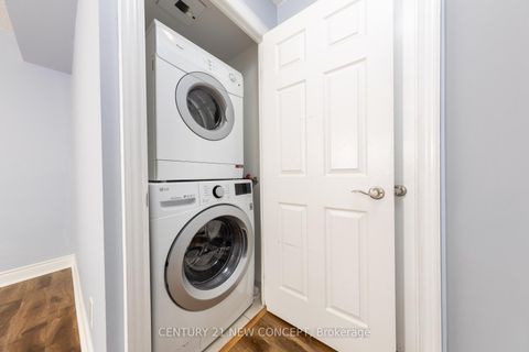 Photo 13 at 1907 - 15 Greenview Avenue, Newtonbrook West, Toronto