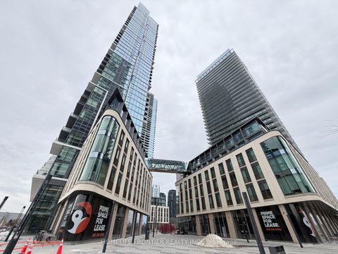 Photo 1 at 3710 - 1000 Portage Parkway, Concord, Vaughan