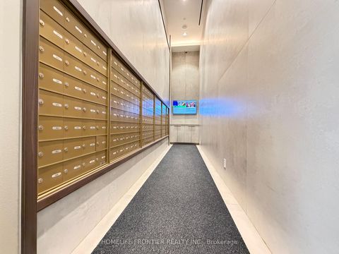 Photo 4 at 3710 - 1000 Portage Parkway, Concord, Vaughan