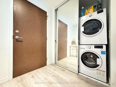 Photo 7 at 3710 - 1000 Portage Parkway, Concord, Vaughan