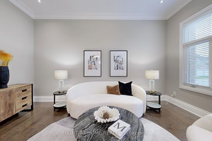 Photo 4 at 53 Rockwell Road, Doncrest, Richmond Hill