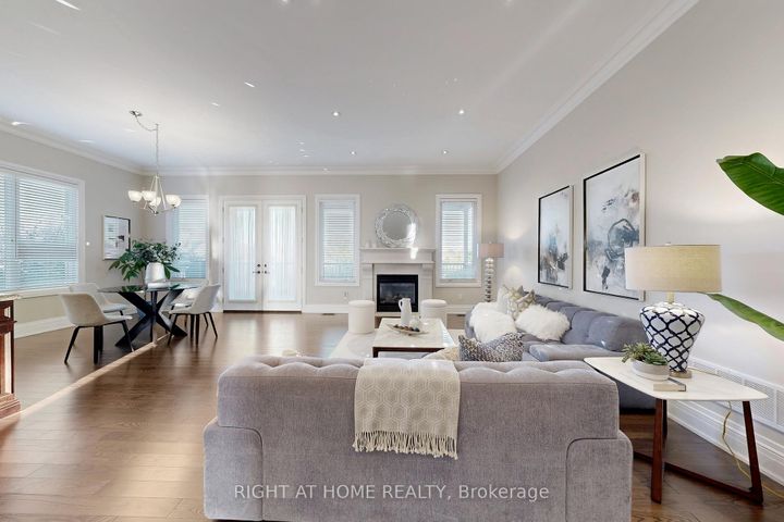 Photo 8 at 53 Rockwell Road, Doncrest, Richmond Hill