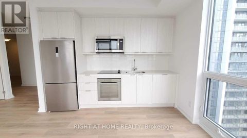 Photo 14 at 2407 - 38 Forest Manor Road, Henry Farm, Toronto