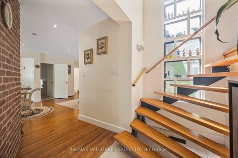 Photo 4 at 19 Talwood Drive, Don Mills, Toronto