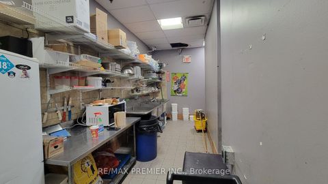 Photo 14 at 407A Bloor Street E, North St. James Town, Toronto