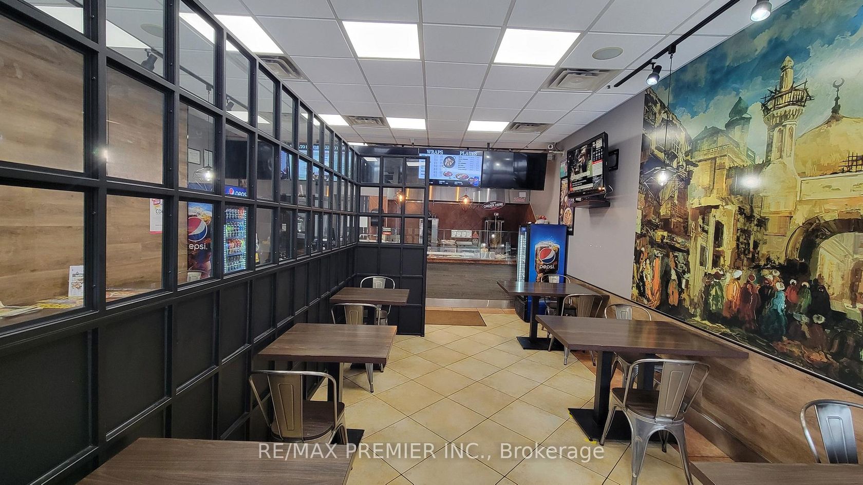 407A Bloor Street E, North St. James Town, Toronto photo number 2