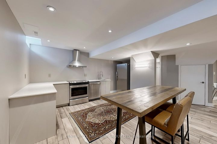 Photo 38 at 20 Altus Park Drive, Patterson, Vaughan